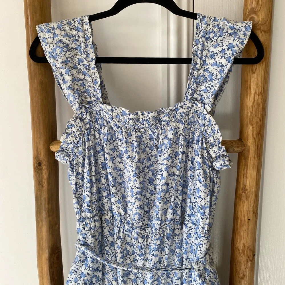 H&M floral square